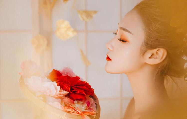封口足材料选择
