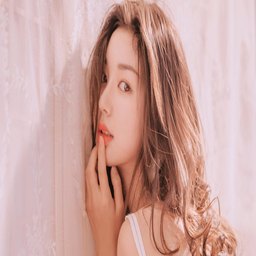 探索1024手机基金最老版本的魅力与应用：科技与金融的完美融合